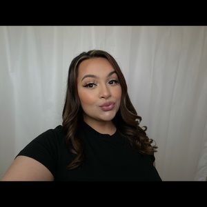 Meet your Posher, Angeles